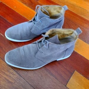 Born Suede Chukka Boots - Size 9